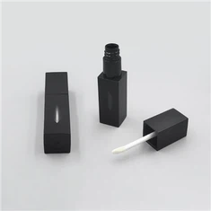 Kontejner černé rtěnky